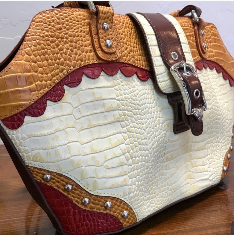 WESTERN PURSE